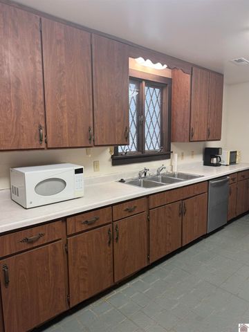 1326 Wilson Ave, Mayfield, KY 42066