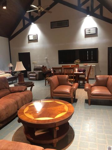 1326 Wilson Ave, Mayfield, KY 42066