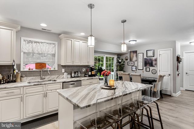 304 SEMINOLE TRAIL, Browns Mills, NJ 08015