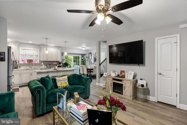 304 SEMINOLE TRAIL, Browns Mills, NJ 08015