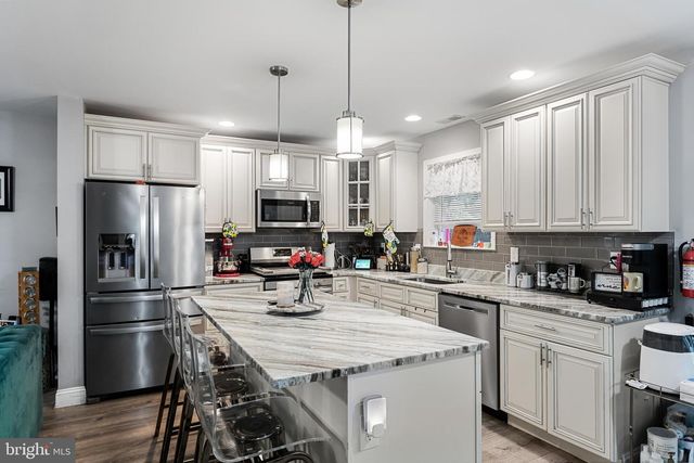 304 SEMINOLE TRAIL, Browns Mills, NJ 08015