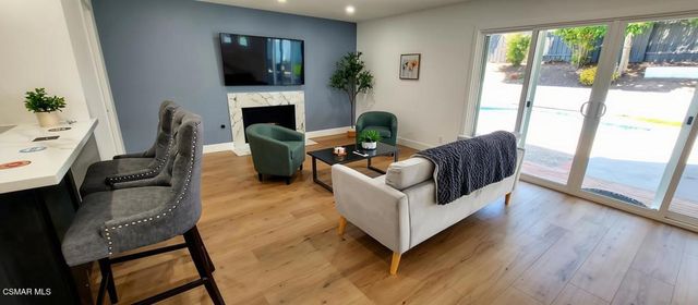4071 Peoria Avenue, Simi Valley, CA 93063