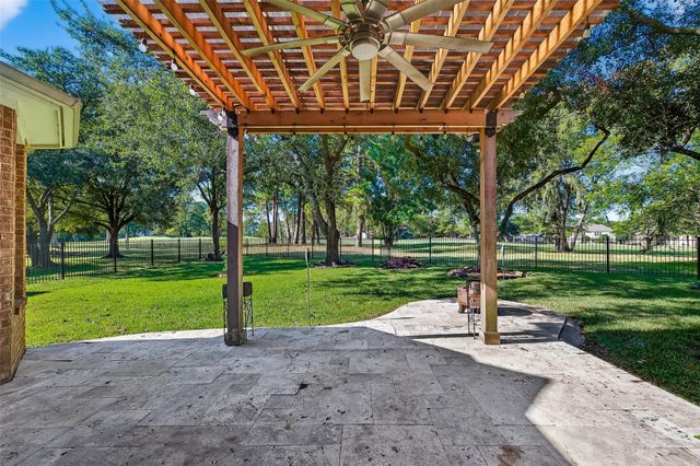 20711 Atascocita Shores Drive, Humble, TX 77346