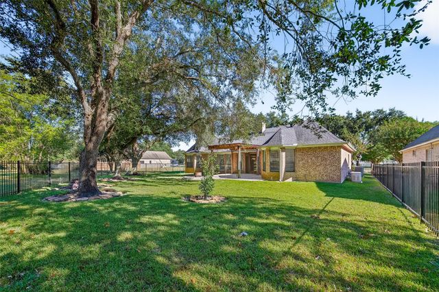 20711 Atascocita Shores Drive, Humble, TX 77346