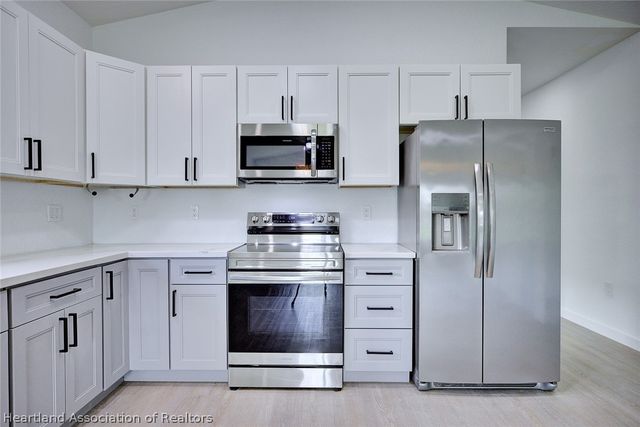 6421 Okinawa Avenue, Sebring, FL 33876