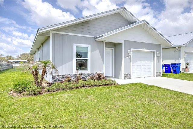 6421 Okinawa Avenue, Sebring, FL 33876