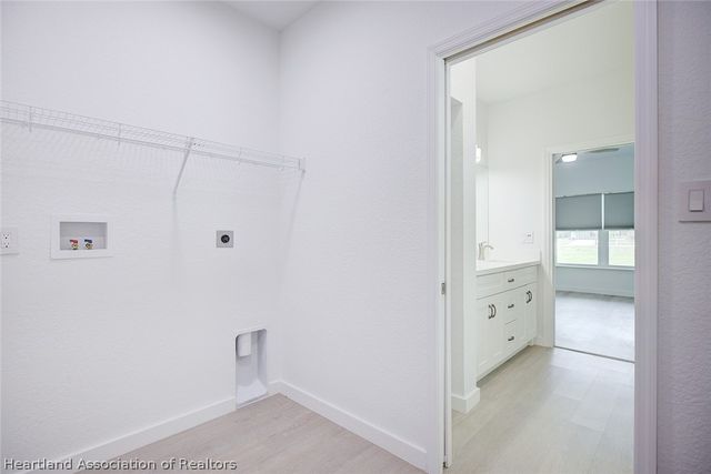 6421 Okinawa Avenue, Sebring, FL 33876