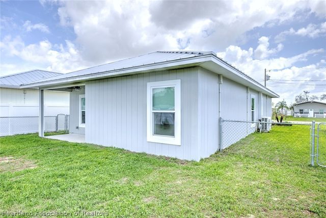 6421 Okinawa Avenue, Sebring, FL 33876