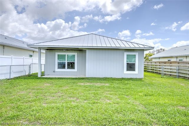 6421 Okinawa Avenue, Sebring, FL 33876