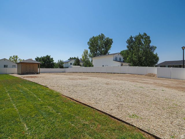 12142 S 3300 W, Riverton, UT 84065