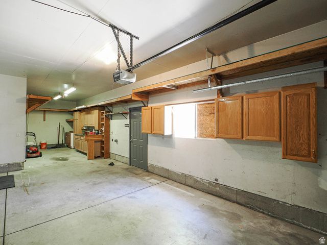 12142 S 3300 W, Riverton, UT 84065