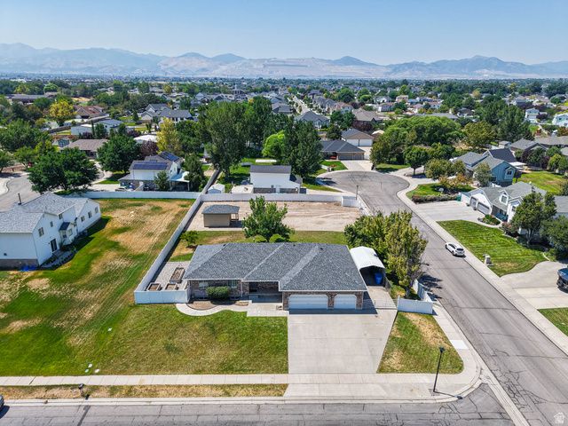 12142 S 3300 W, Riverton, UT 84065