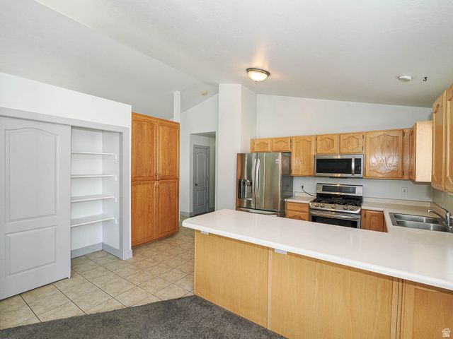 12142 S 3300 W, Riverton, UT 84065