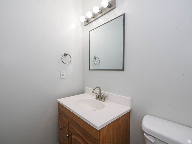 12142 S 3300 W, Riverton, UT 84065