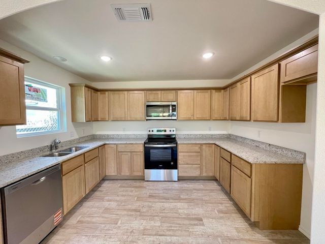 2516 Waco Street, San Angelo, TX 76901