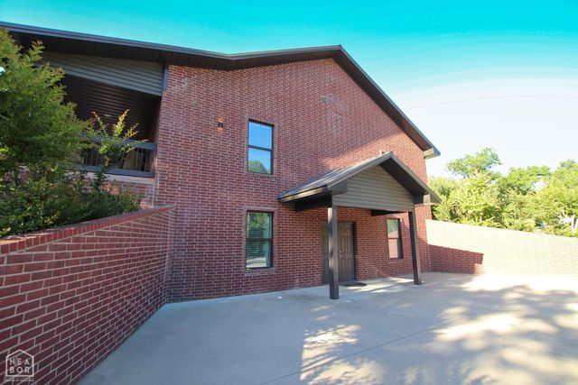 2 Caxambas Drive, Cherokee Village, AR 72529