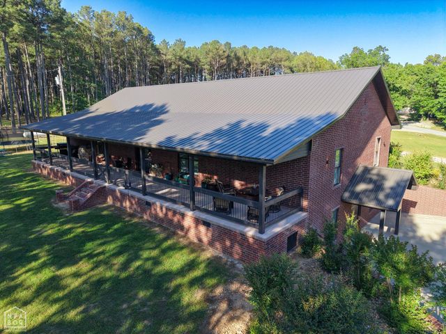 2 Caxambas Drive, Cherokee Village, AR 72529