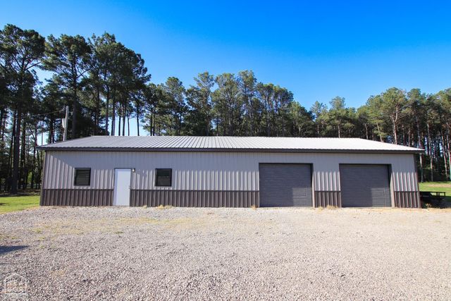 2 Caxambas Drive, Cherokee Village, AR 72529