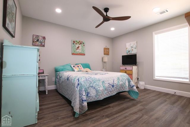 2 Caxambas Drive, Cherokee Village, AR 72529