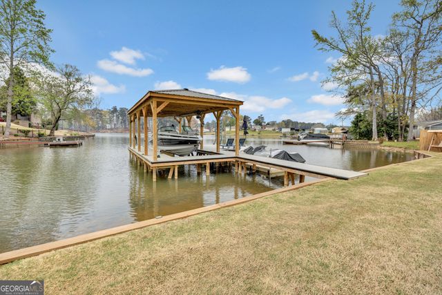 8900 Jackson Lake Road, Monticello, GA 31064