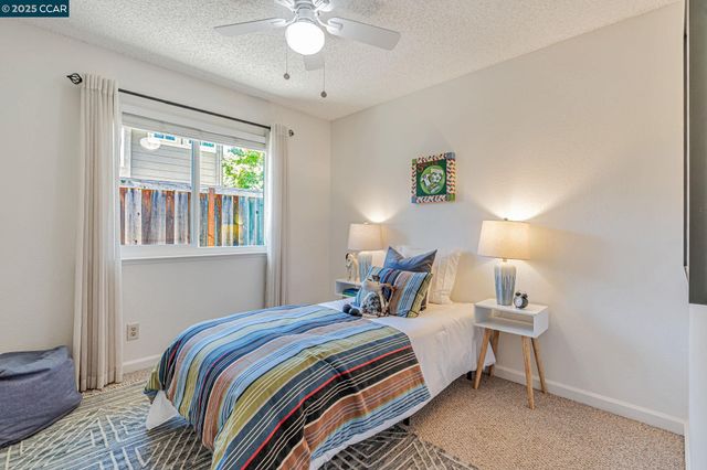 2316 Lake Park Ct, Martinez, CA 94553