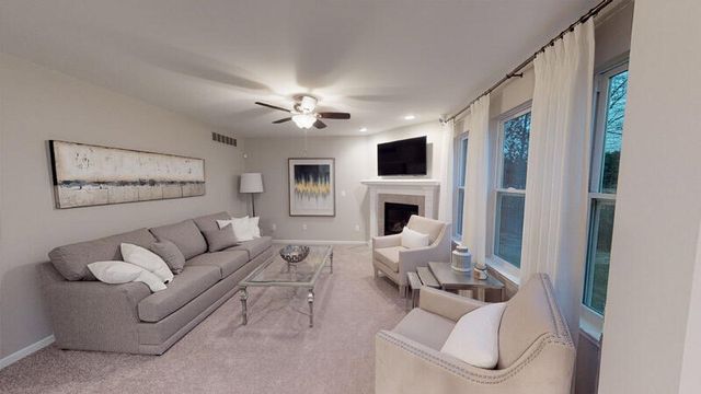 10685 Scarlet Oak Drive, Ypsilanti, MI 48198