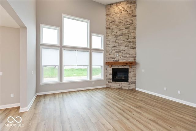 942 Apryl Drive, Greenwood, IN 46143