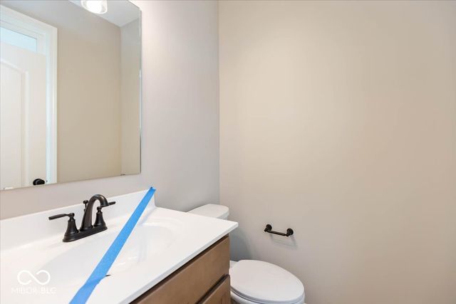 942 Apryl Drive, Greenwood, IN 46143