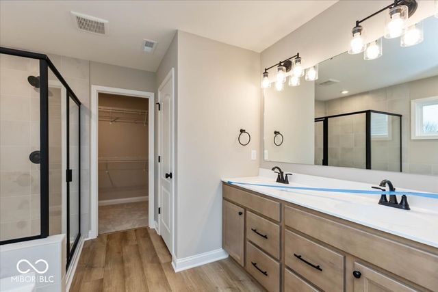 942 Apryl Drive, Greenwood, IN 46143