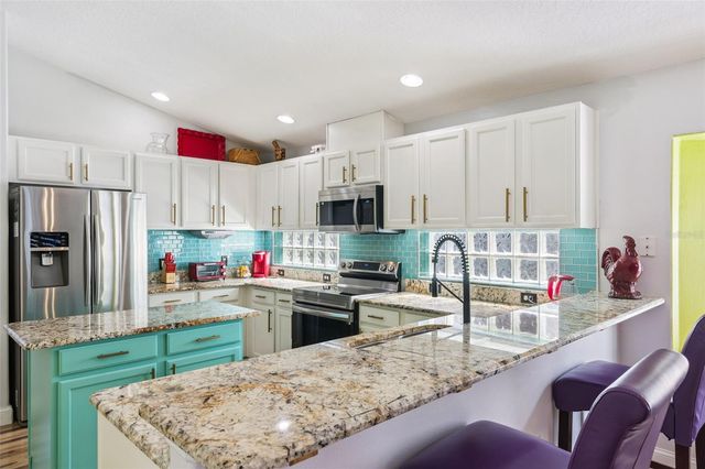 13844 MIRROR LAKE DRIVE, Orlando, FL 32828