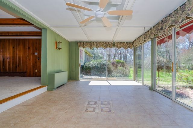 356 Bridge St, Fairhaven, MA 02719