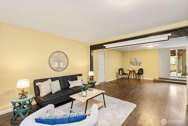 4460 Fir Drive NE, Bremerton, WA 98310