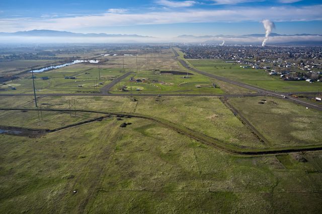 7314 Kershaw Road, Central Point, OR 97502