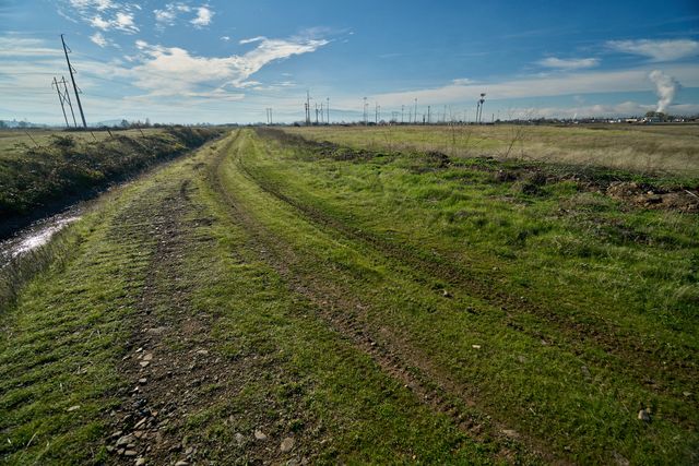 7314 Kershaw Road, Central Point, OR 97502