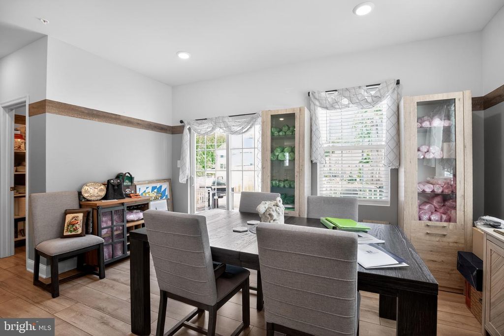 Image 17 of property listing at 23862 MYRTLE GLEN WAY, California, MD 20619