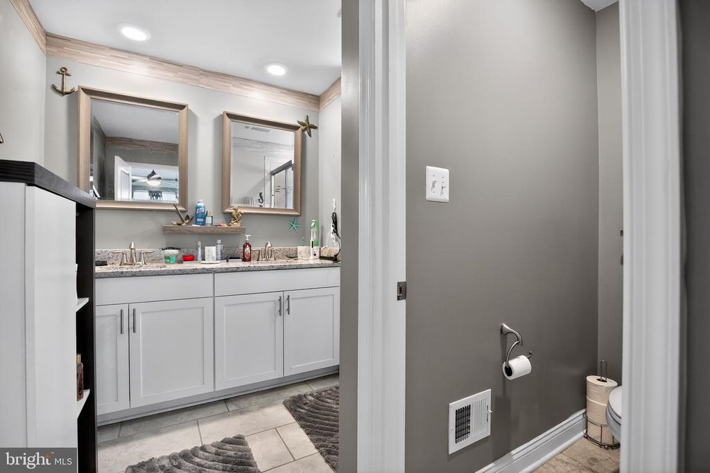 Image 31 of property listing at 23862 MYRTLE GLEN WAY, California, MD 20619