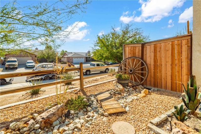 1016 Armstrong Avenue, Rosamond, CA 93560