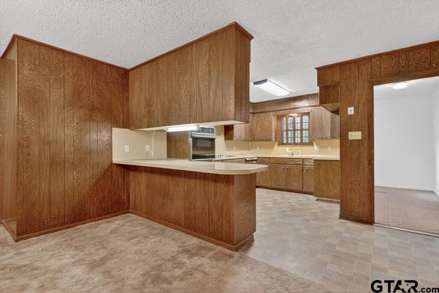 224 Francis Drive, Lindale, TX 75771