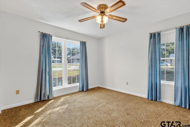 224 Francis Drive, Lindale, TX 75771