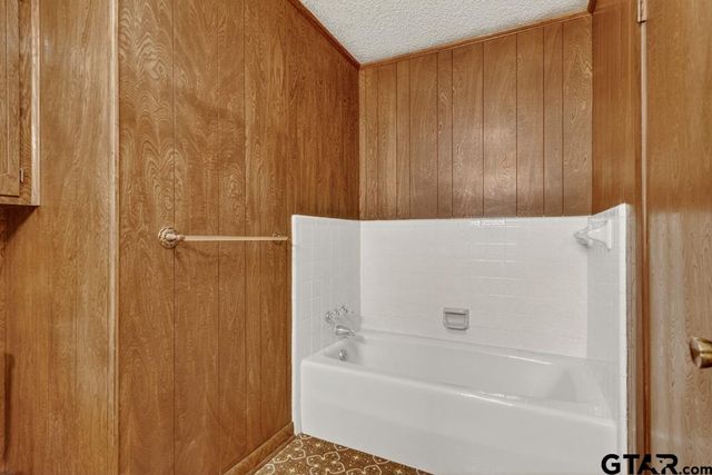 224 Francis Drive, Lindale, TX 75771