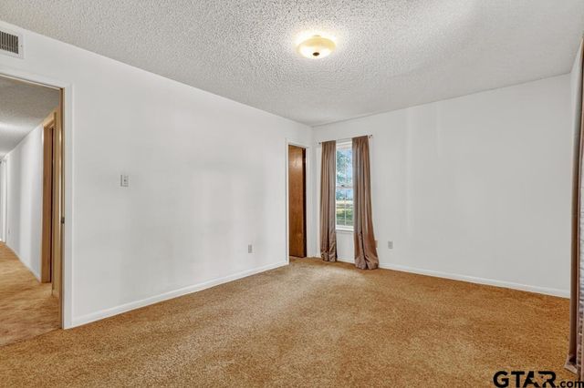 224 Francis Drive, Lindale, TX 75771