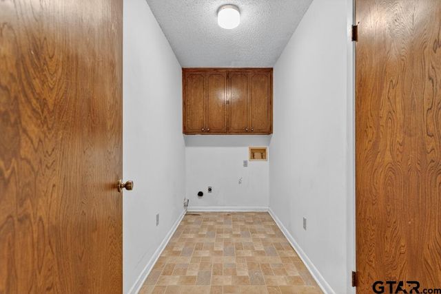 224 Francis Drive, Lindale, TX 75771