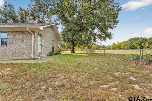 224 Francis Drive, Lindale, TX 75771