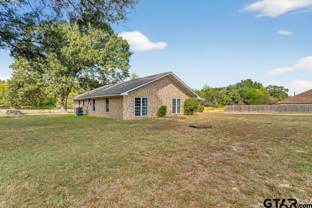 224 Francis Drive, Lindale, TX 75771