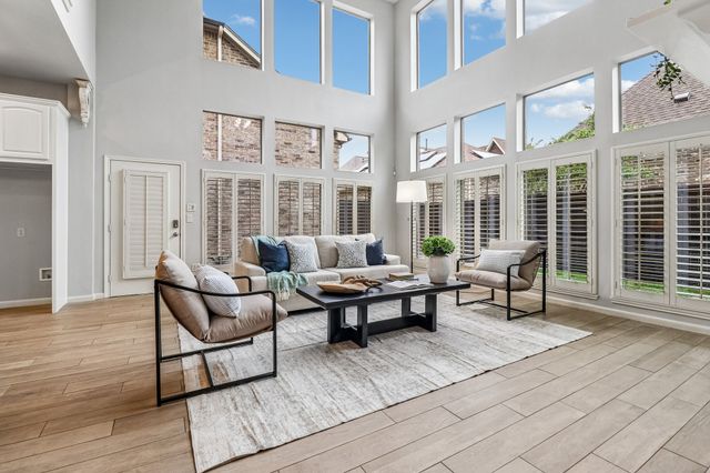 8417 Freedom Way, North Richland Hills, TX 76182