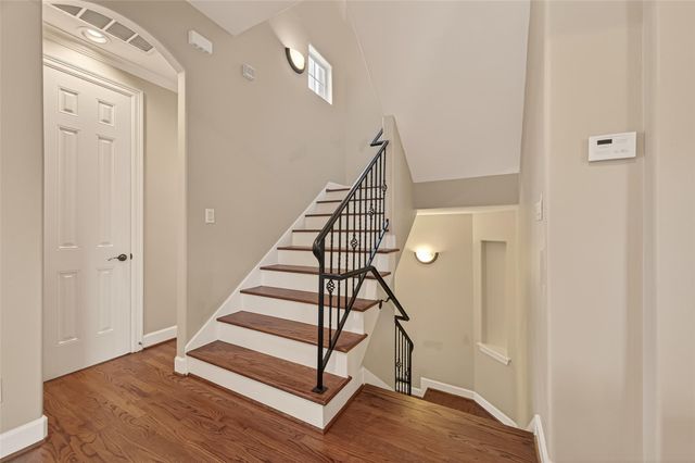 5111 Inker Street B, Houston, TX 77007