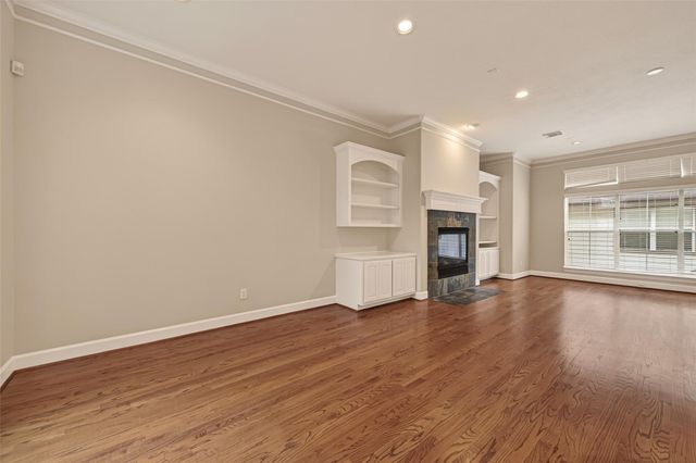 5111 Inker Street B, Houston, TX 77007