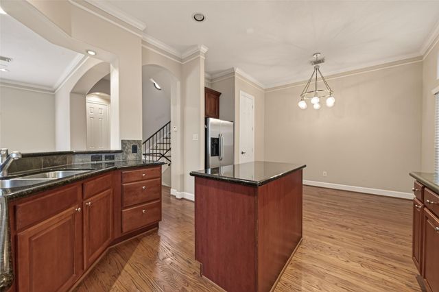 5111 Inker Street B, Houston, TX 77007