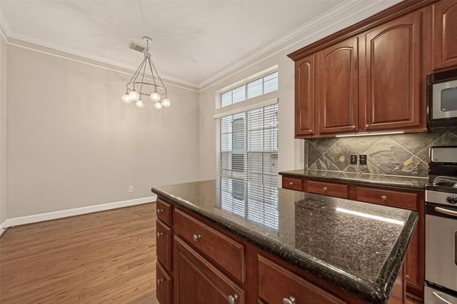 5111 Inker Street B, Houston, TX 77007