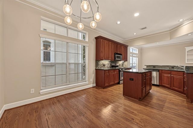 5111 Inker Street B, Houston, TX 77007